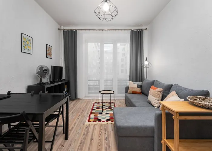 Siewierska 17 By Homeprime Apartment Warsaw